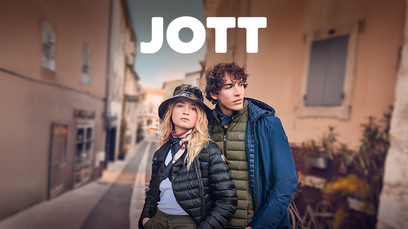 HOMME - FEMME - ENFANT