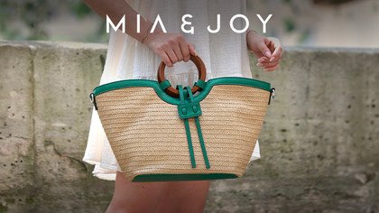 Mia & joy