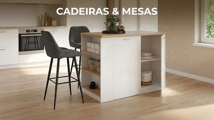 Cadeiras e mesas