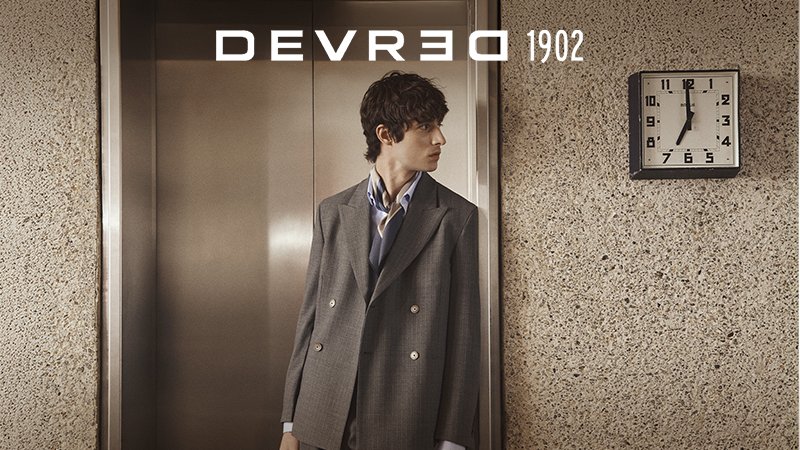 UN GRAND OUI À L'ÉLÉGANCE