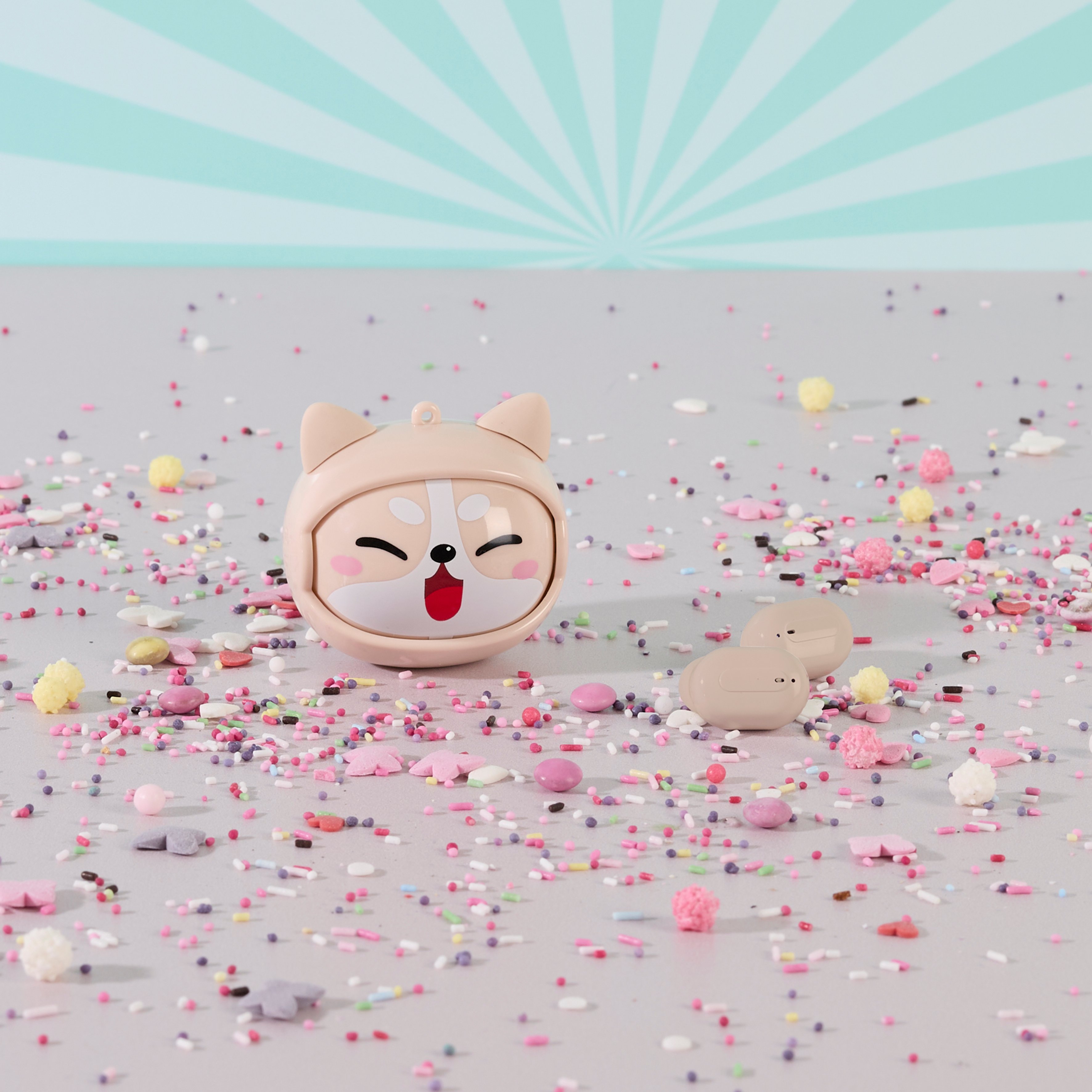 The Concept Factory Ecouteur Sans Fil - THE CONCEPT FACTORY - Kawaii - Bluetooth - Beige et Blanc